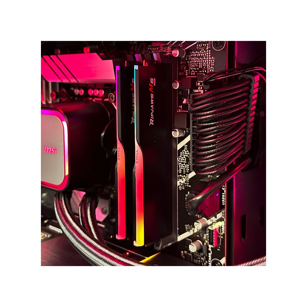 Gaming PC Curved (Core i7-14700F, 32GB DDR5, RTX 5070 12GB) - Gaming_PC_Curved view 8