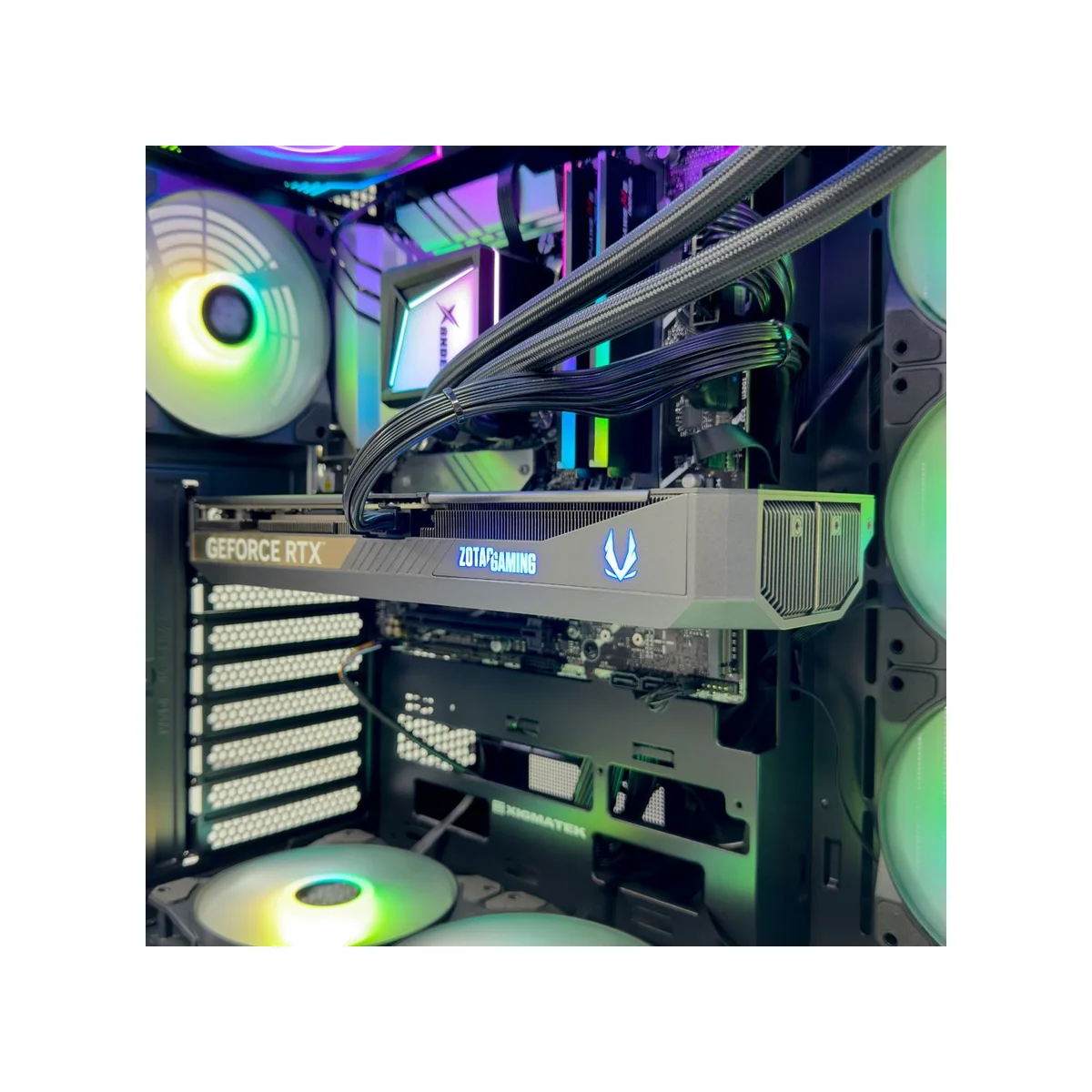 Gaming PC Fury (Core i7-14700F, 32GB DDR5, RTX 5070 12GB) - Gaming_PC_Fury view 7