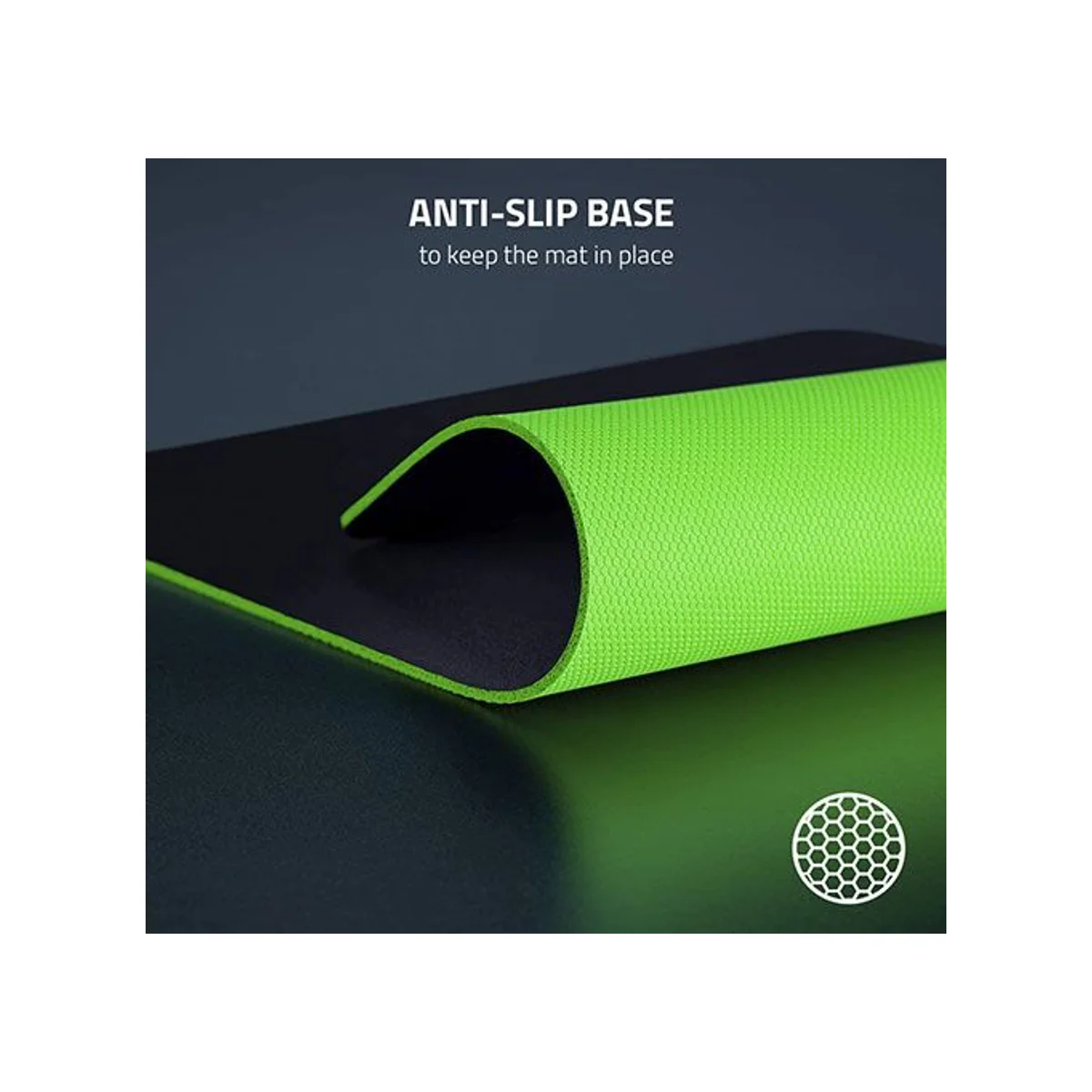 Razer Gigantus V2 Soft Mouse Mat - Large (Textured Micro-Weave, High-Density Foam, Anti-Slip Base) - RZ02-03330300-R3M1 view 4